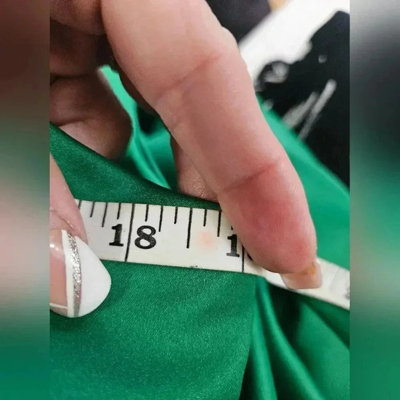 Davids bridal Green bridesmaid dress - Picture 5 of 10